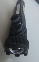 Sehr starke LED Taschenlampe für Outdoor-Abenteuer 3 Helligk