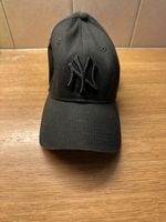 Casquette New York Yankees noire taille réglable bon état