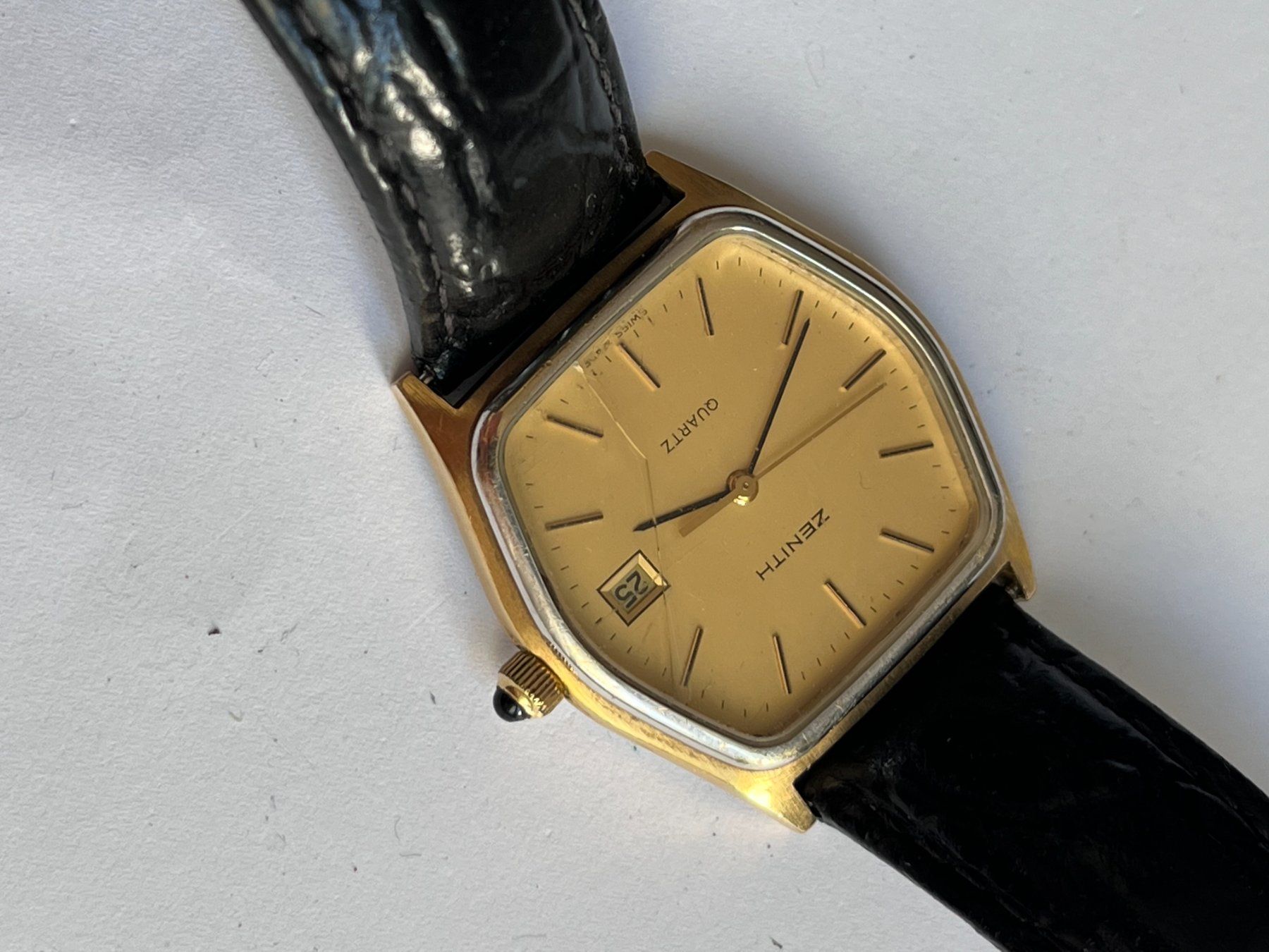 Zenith Uhren: Zenith Quartz Vintage – Gebraucht aus Worblaufen von chronyves 7
