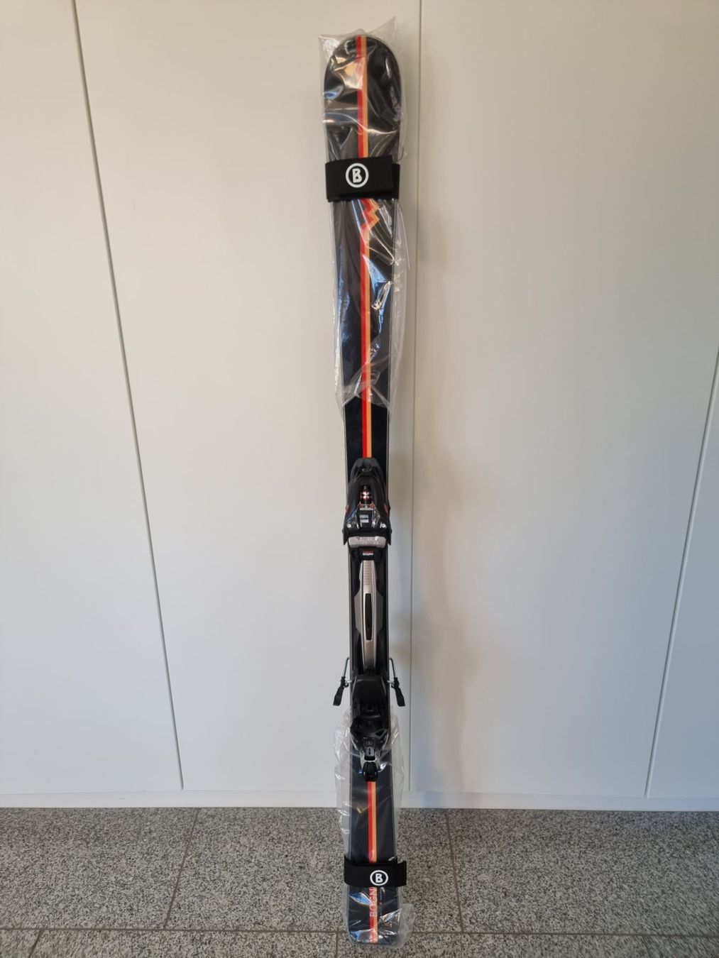 Sci: Bogner Ski Formula W – Nuovo e nell'imballaggio originale da Bonaduz venduto da alpha_fwk
