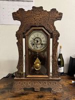 Horloge pendule américaine en bois de chêne