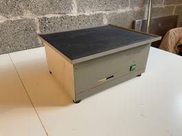 Adolf Kühner Mini Shaker / Plateau oscillant