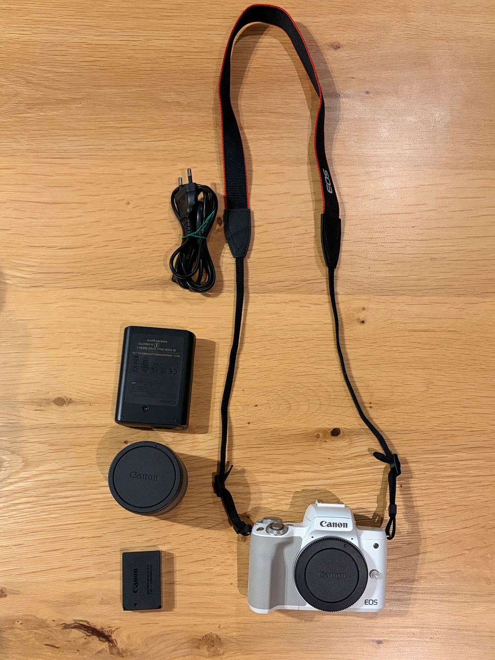 Canon Kamera: Canon EOS M50 Mark II – Gebraucht aus Pringy von debbie.cstl 1