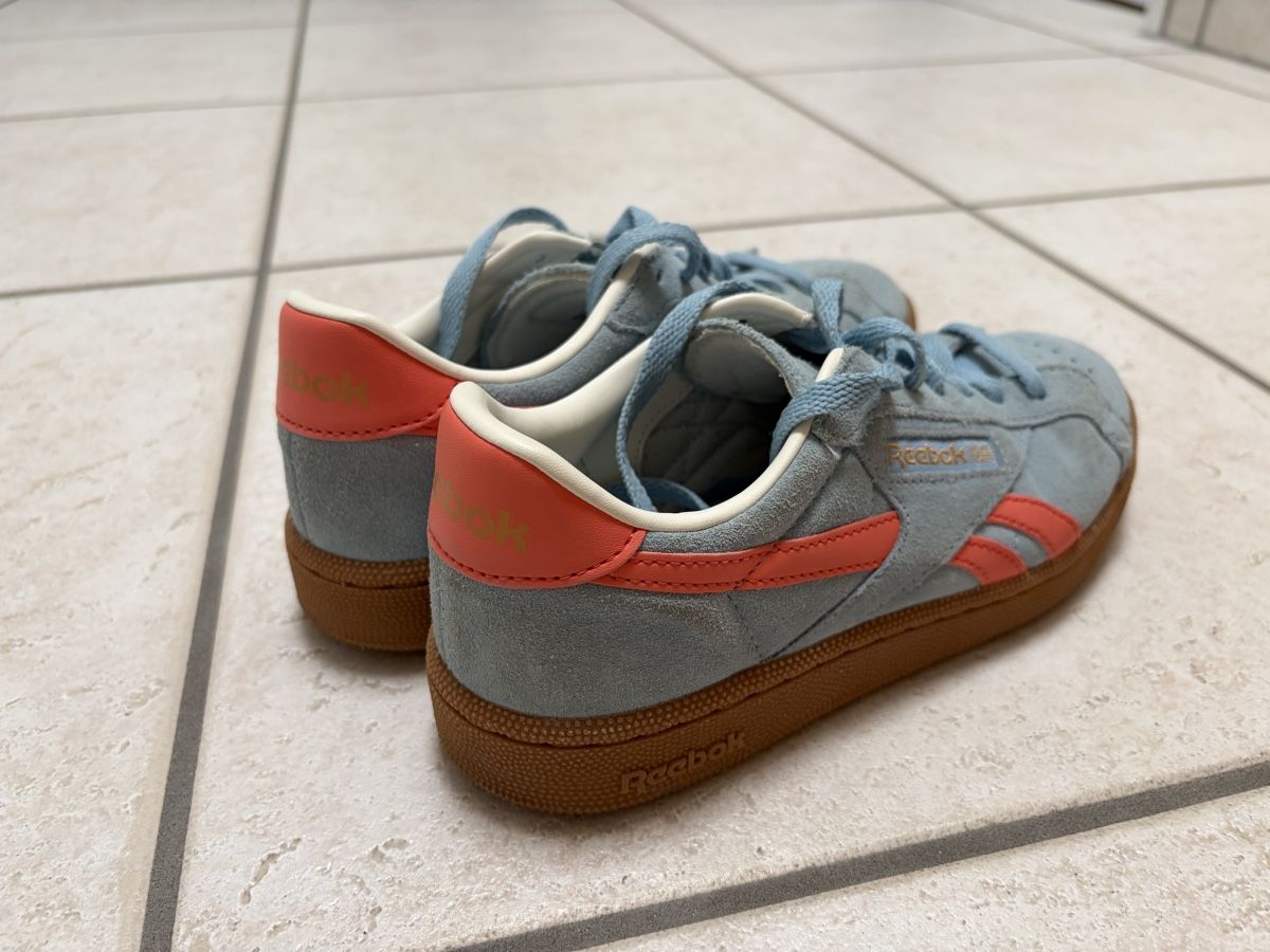Reebok Scarpe da donna: Reebok Club C Bleu T37 – Usato da Biel/Bienne venduto da lisalrh 1