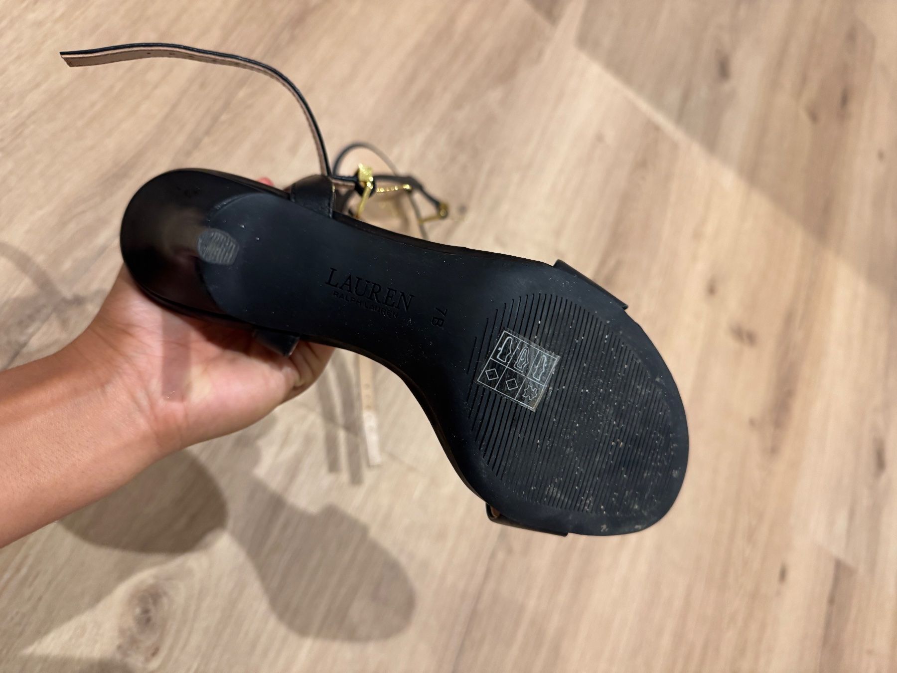 Ralph Lauren Scarpe da donna: Ralph Lauren Damen Sandalen – Usato da St. Antoni venduto da maria..castro 3
