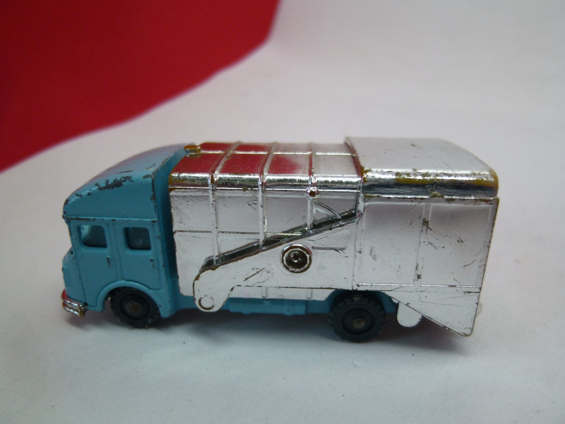 Modellini d'auto: HUSKY - S&D Refuse Van - hblau/silber - top Zustand – Usato da Reiden venduto da mondial2 1