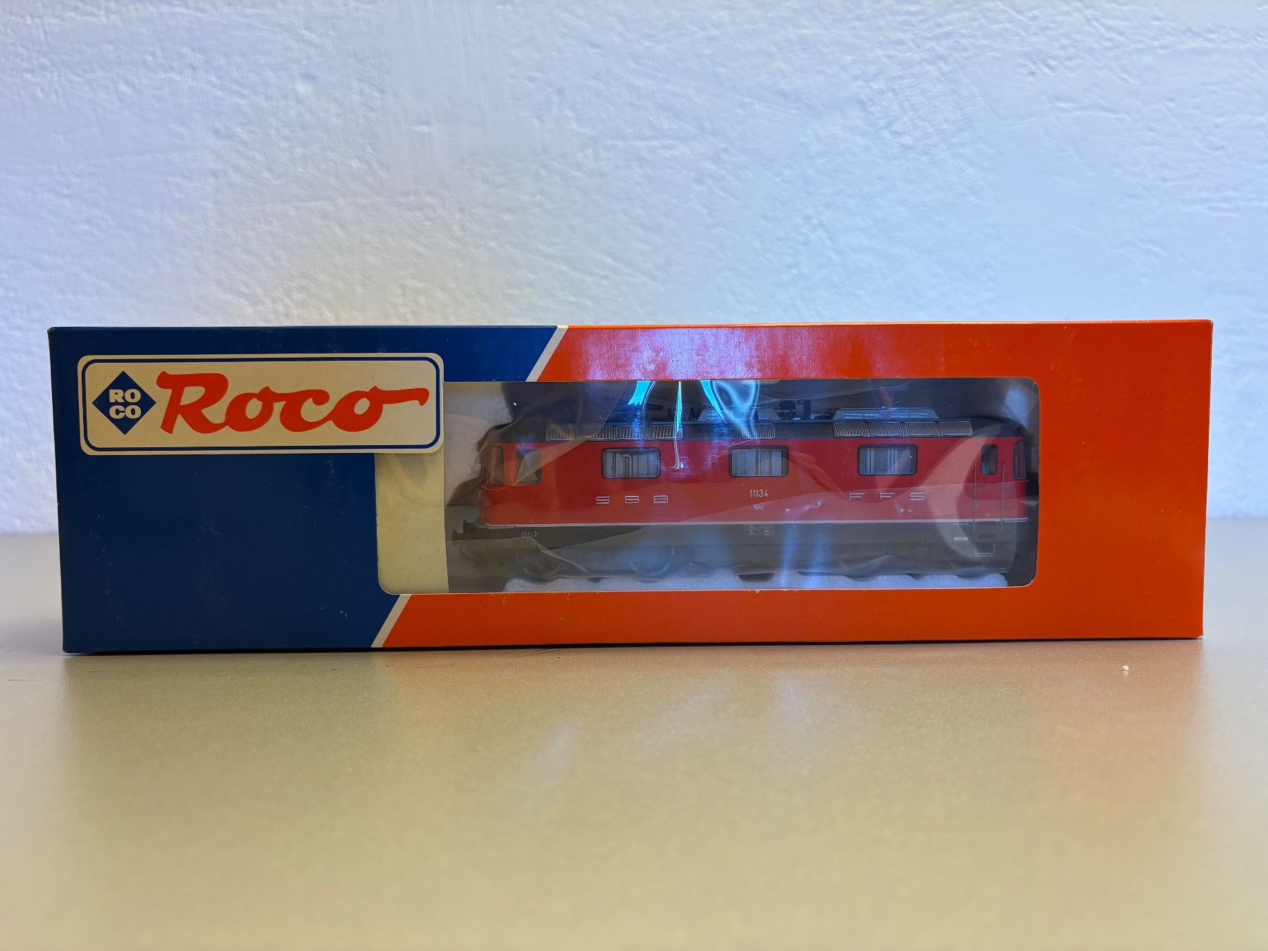 Roco Modelleisenbahnen: Roco Re 4/4 rot SBB digital – Gebraucht aus Stäfa von chris_c638 3
