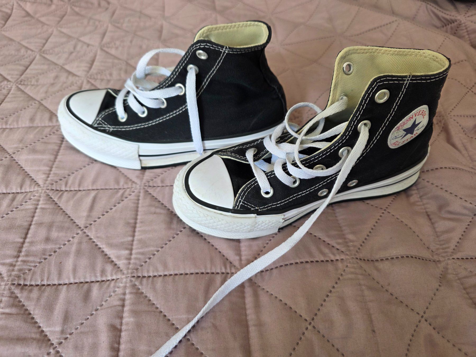 Converse Scarpe da uomo: Converse Allstars noires pointure 33 – Usato da Biel/Bienne venduto da Djdreamx 2