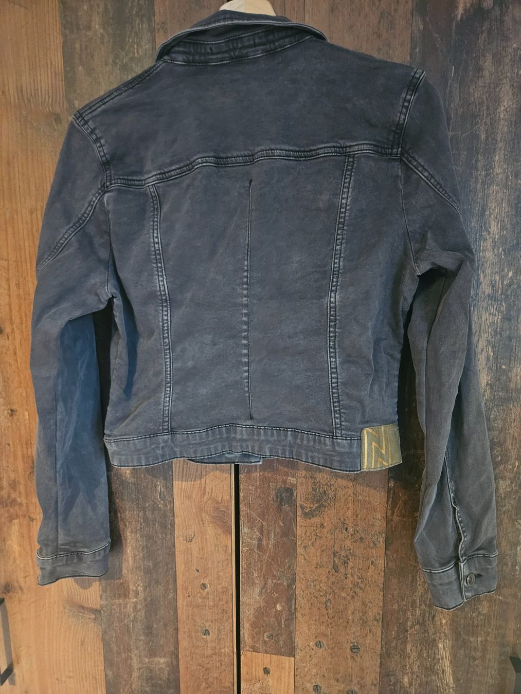Nile Jacken: Nile Jeansjacke – Gebraucht aus Aefligen von Ninibe4 3