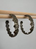 Ohrringe, in antik bronze mit Blumenmuster, Vintage Stil