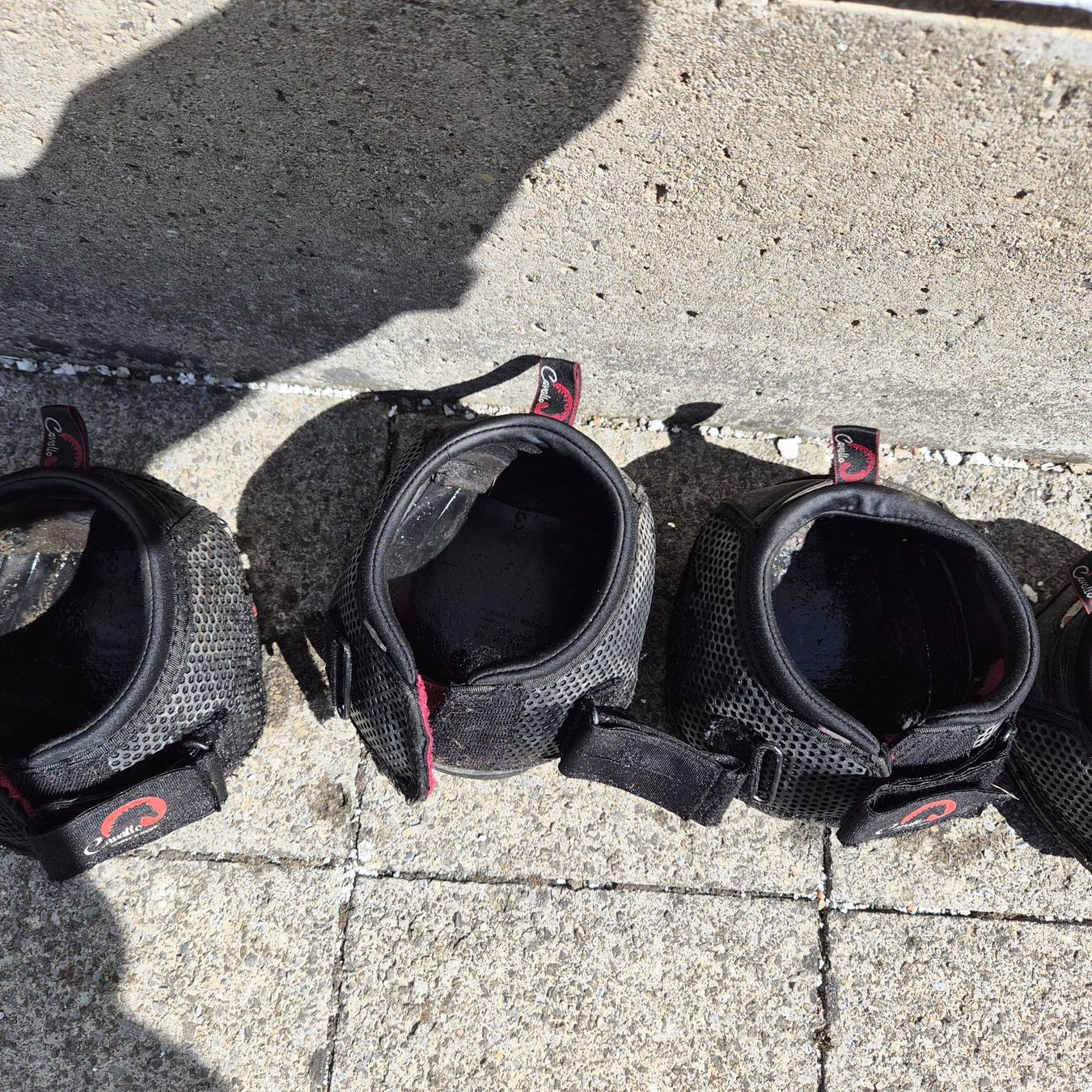 Scarpe per cavalli: 4 Hufschuhe cavallo 3slim – Usato da meisterschwanden venduto da ursm03 3