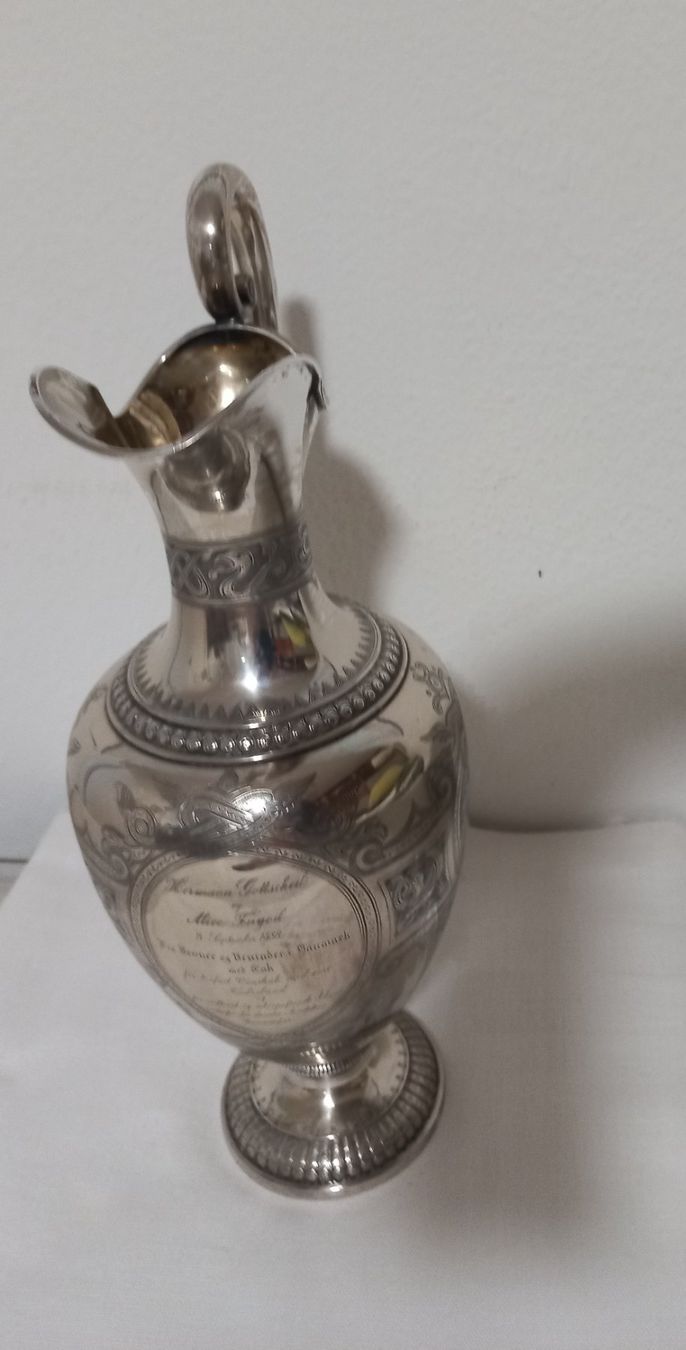 Caraffe: Antike Prunkkanne – Usato da Reinach BL venduto da Niculescu 1