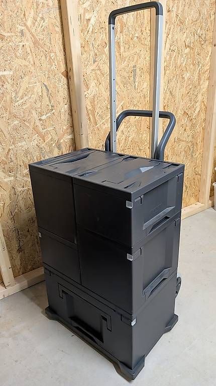 Casse di trasporto: Lagerverkauf  Transport-  & Lagerboxen Set  mit Rollsystem – Usato da Elsau venduto da Body 3