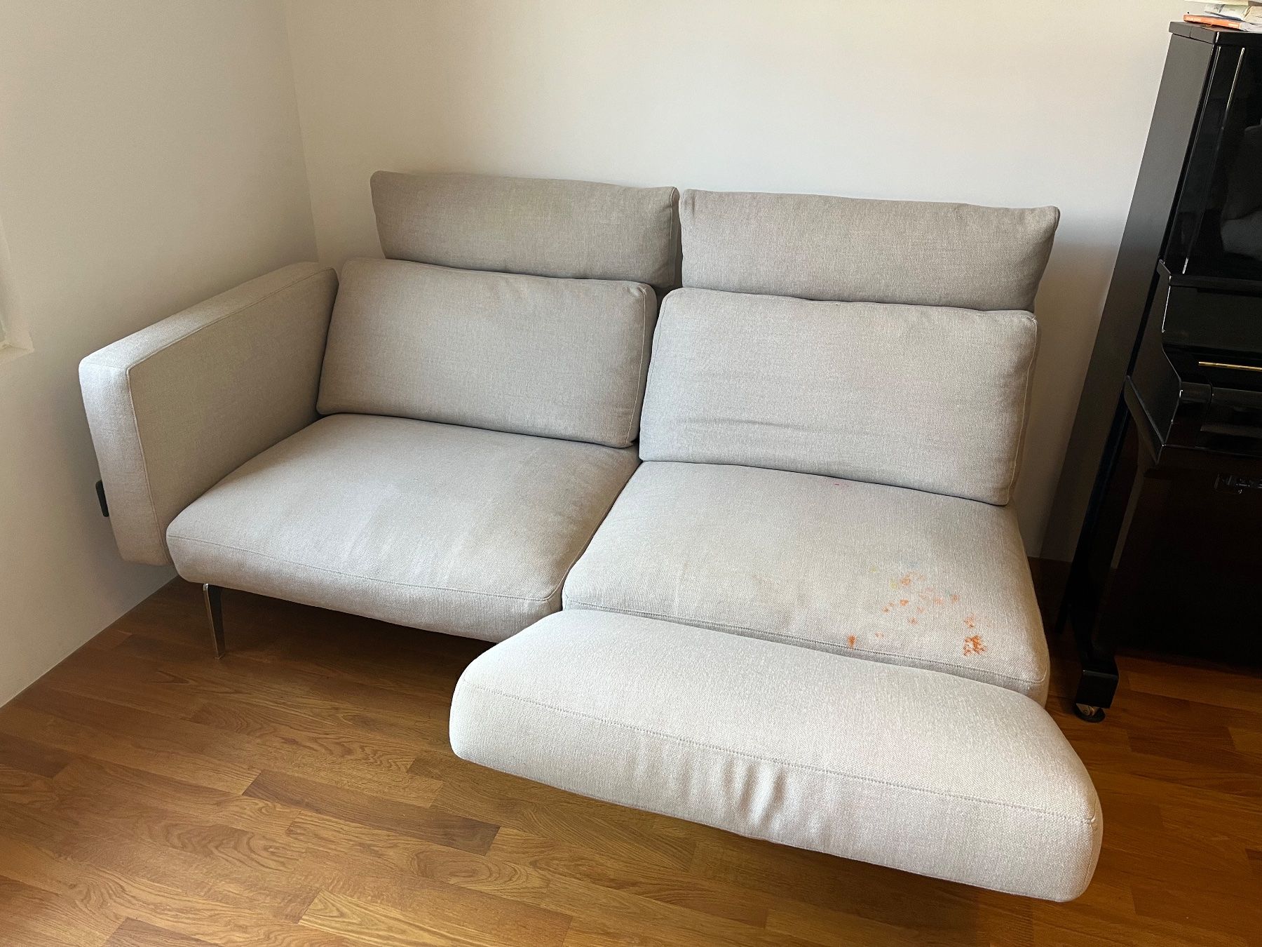 Intertime Sofas: Sofa Intertime Smart hellbeige – D'occasion à Zürich par Riri20 4