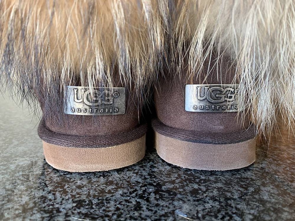 Ugg Damenschuhe: UGG Australia Stiefel, 1x getragen – Neu (gemäss Beschreibung) aus Stäfa von Flimppi
