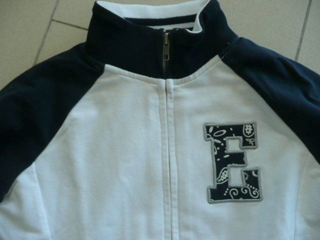 Lotti & Set di vestiti: Traineranzug 2-teilig Gr. 12 J – Usato da Zug venduto da falama 4