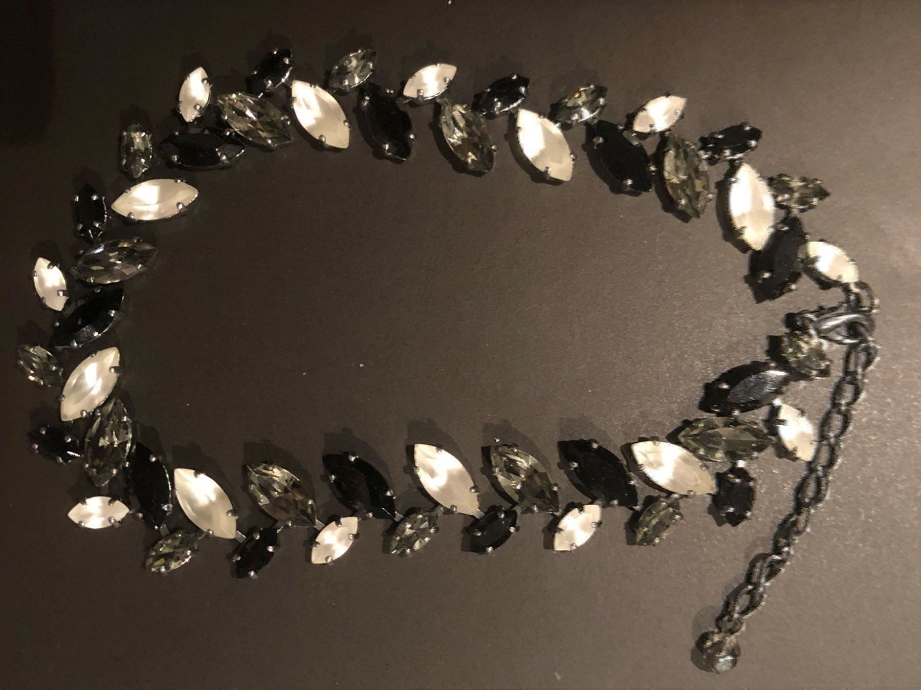 Catenine: Halskette in weiss, grau-schwarz – Usato da Meggen venduto da Meggeni 2