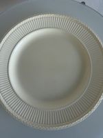 Grande assiette à gâteau Wedgwood Edme