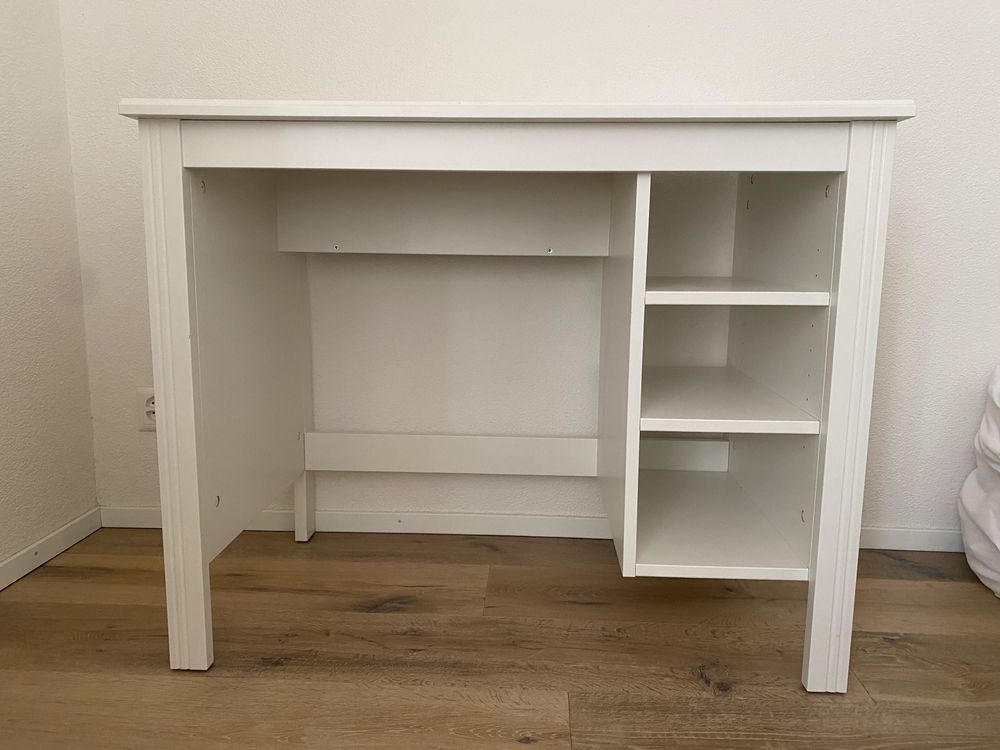 Ikea Brusali Schreibtisch