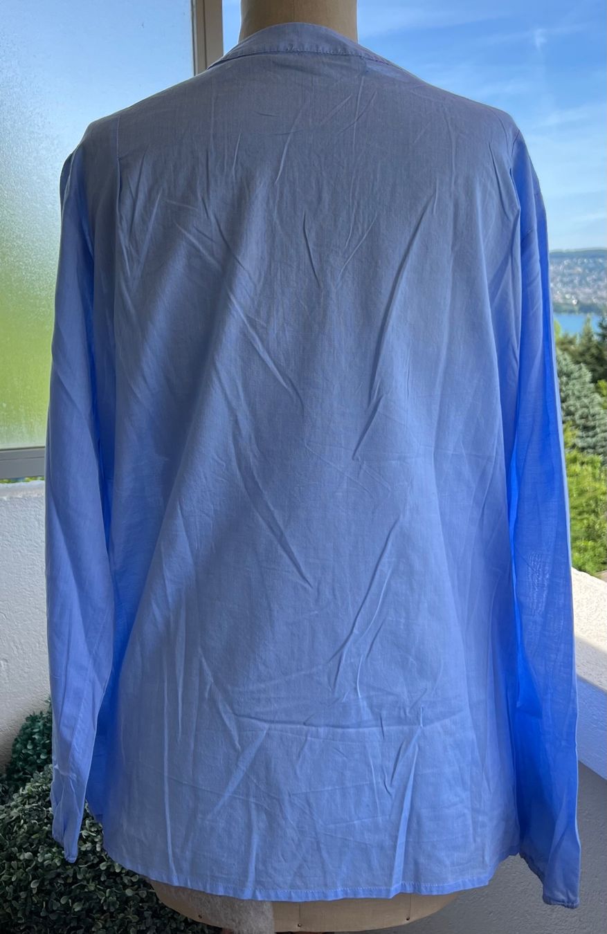 Camicette: Leichte Sommerbluse hellblau Gr.44 – Usato da Kilchberg ZH venduto da jul_d2j2 3