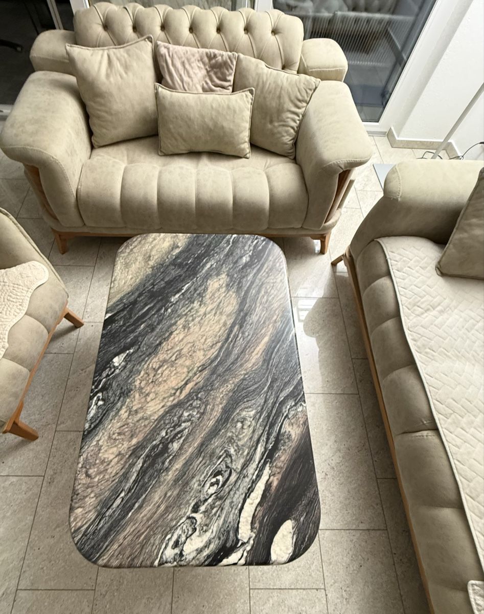 Tische: Granittisch  – Gebraucht aus Rothrist von EKA2711 1