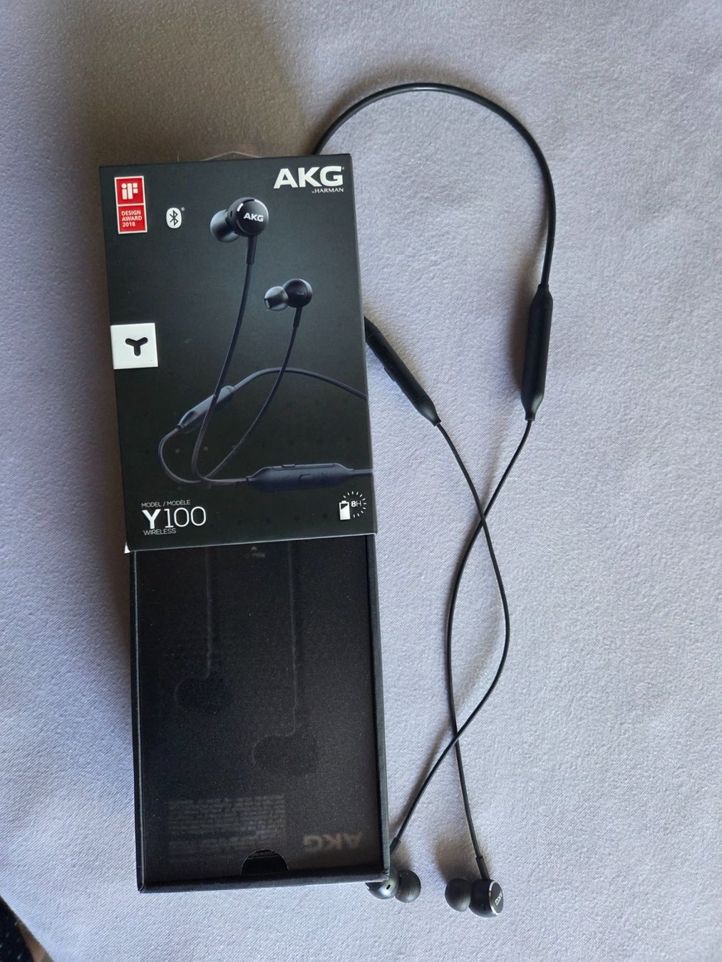 Akg Cuffie: AKG Y100 – Usato da Zürich venduto da Stephs13