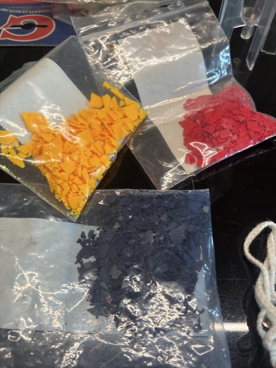 Candele: Kerzen Giessform Set mit Farben und Docht – Usato da Aeschi b. Spiez venduto da kawoper 1