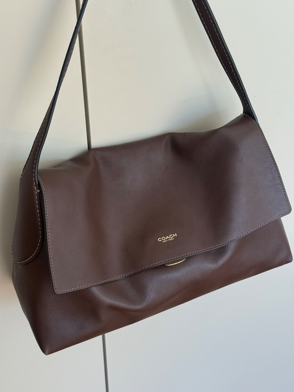 Coach Borse da donna: Coach Chelsea Shoulder Brown – Usato da Zürich venduto da Ola_la 1