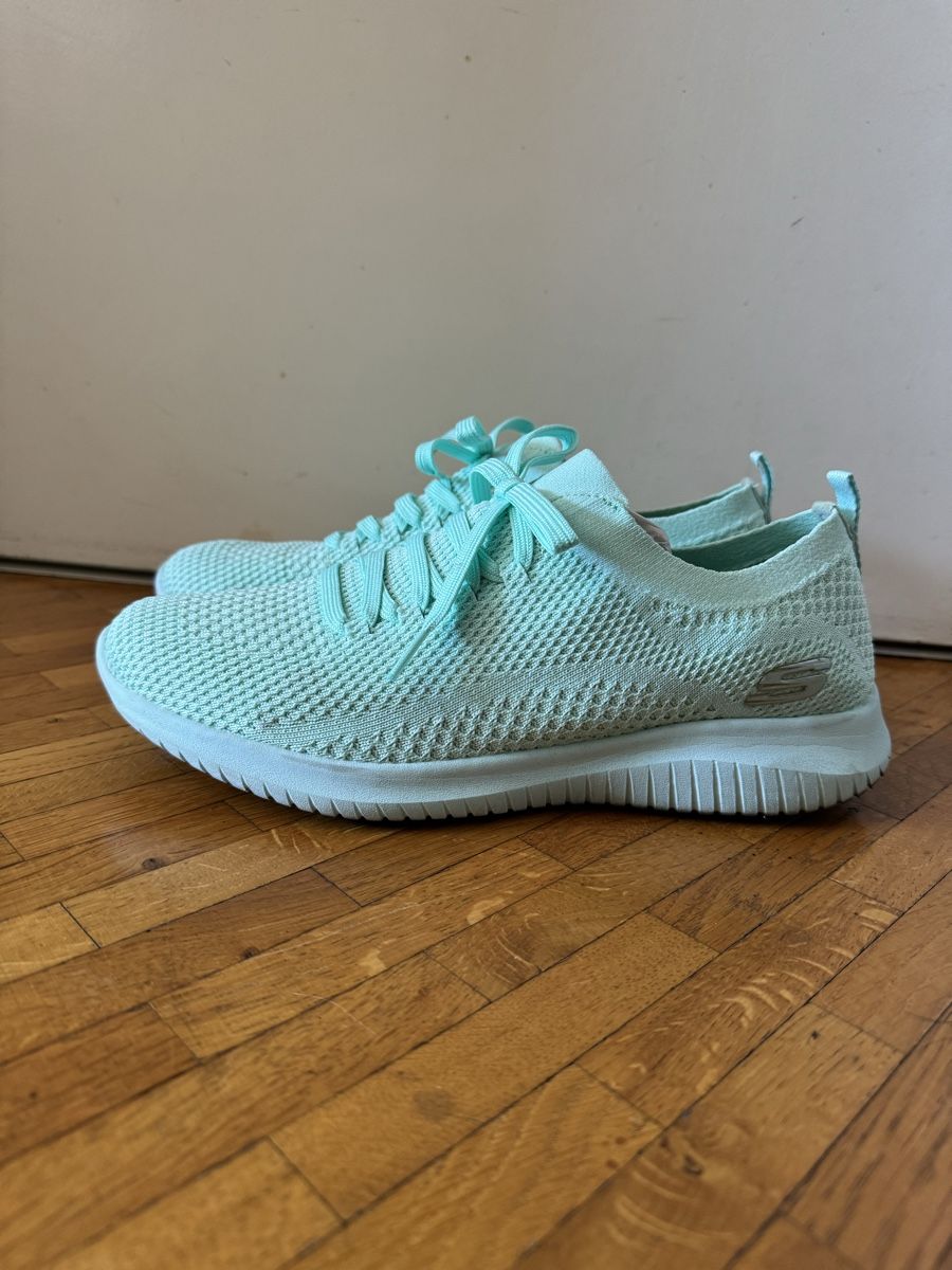 Skechers Scarpe da donna: Skechers Shoes Size 40 – Usato da Gland venduto da isa_6ns6