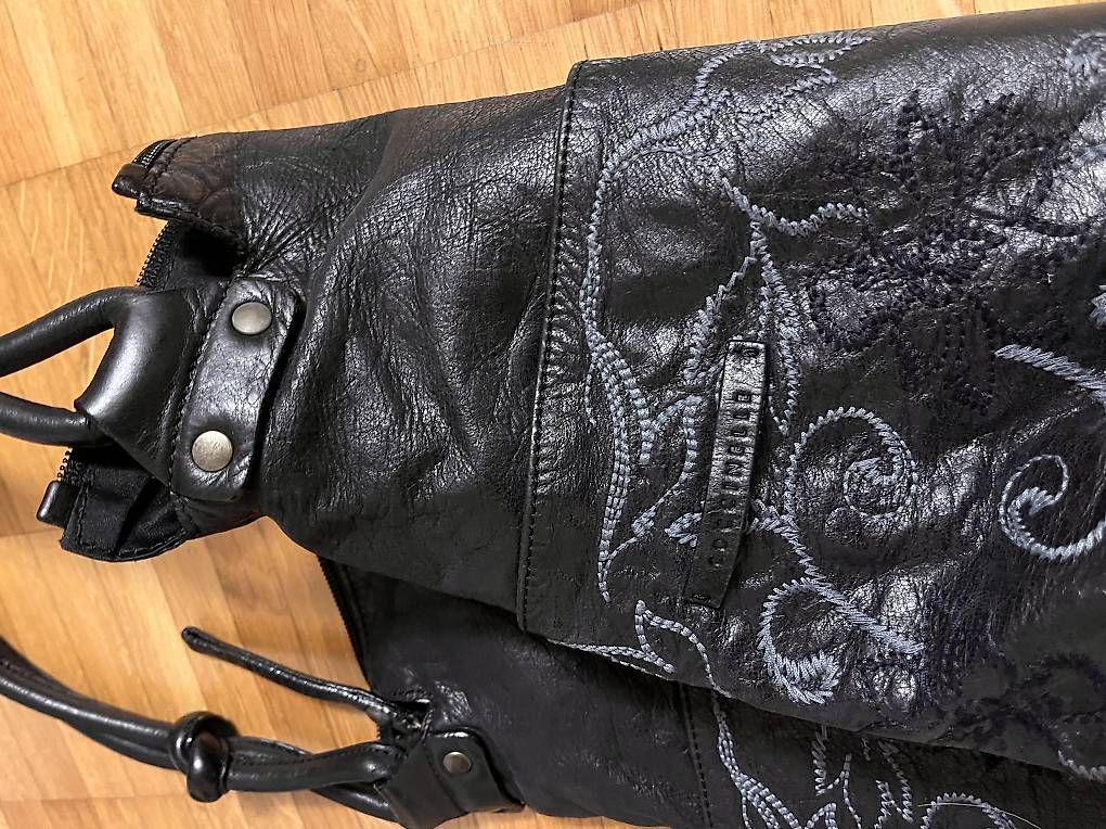 Taschen für Damen: Vendo borsetta Coccinelle – Gebraucht aus Jona von sen_vd8v 1