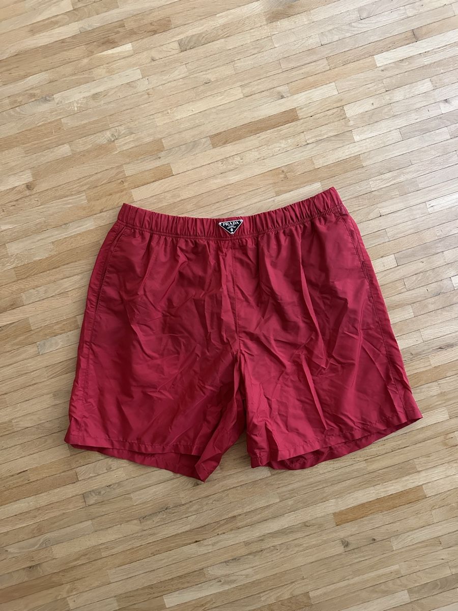 Prada Pantaloni: PRADA Badehose (Grösse 50) - neu! – Nuovo e nell'imballaggio originale da Langenthal venduto da iamzeko