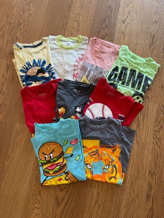 9 x T-Shirts für Kinder, Gr. 10 bis 11 Jahre, neuwertig
