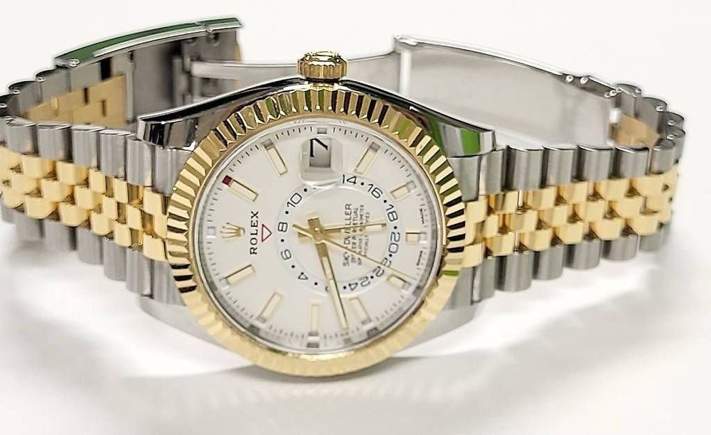 Rolex Orologi: Rolex Sky-Dweller Stahl/Gold – Usato da Seengen venduto da maxi005 1