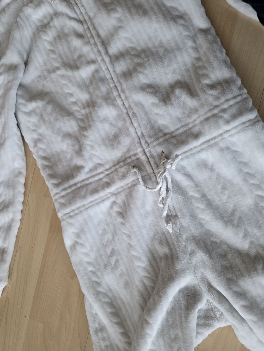 Manor Tute: Onesie, Overall/Einteiler, hellgrau, Grösse S von Manor – Usato da Suhr venduto da andreas_2008 3