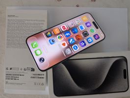 Iphone 15 pro max 256 GB, blanc titane, comme neuf