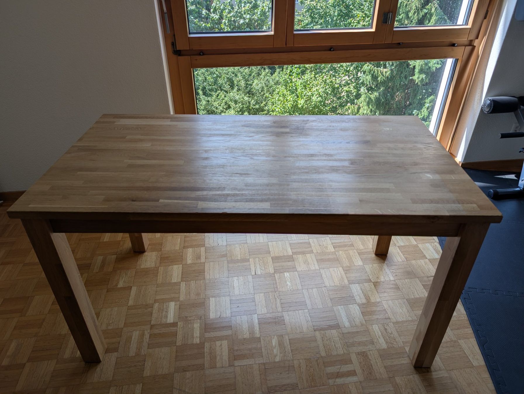 Tavoli: Produx Querxus PX Holztisch 140x74 cm | mit Fleck – Usato da Cham venduto da aaron_pina