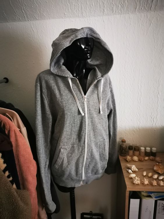 H&M Pulls & Sweat-shirts: H&M Kapuzenpullover Männer Hoodie Gr. M - ideal für Herbst ? – Neuf (Voir description) à Balsthal par Leila_Luna