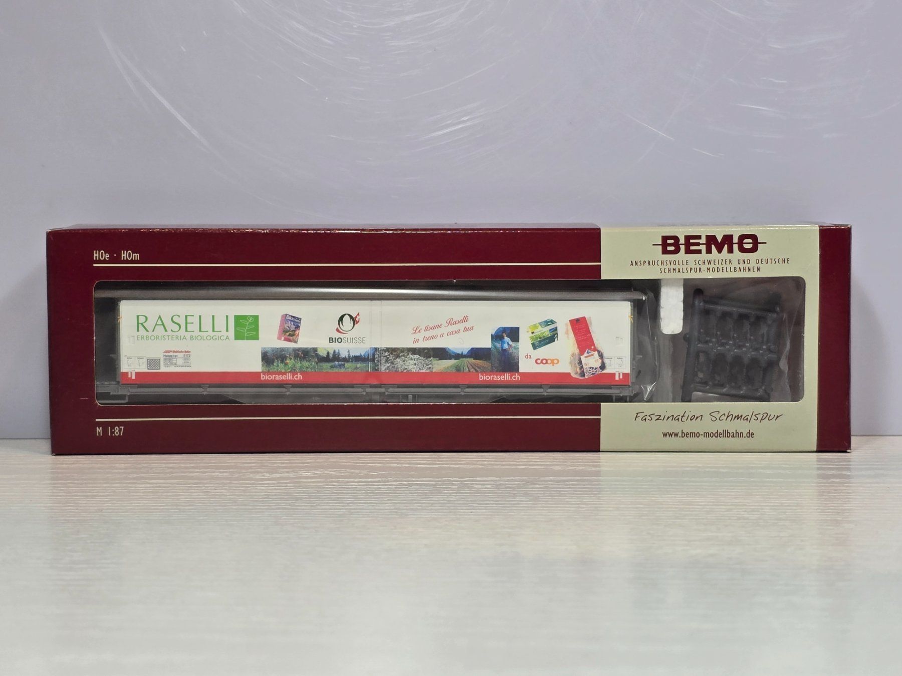 Bemo Modellini di ferrovie: Bemo, 2288142, RhB, Schiebewandwagen, Raselli, Neu – Nuovo e nell'imballaggio originale da Kloten venduto da Nicola2