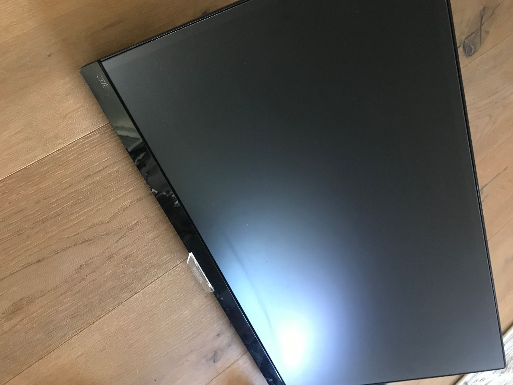 Philips Monitor: Philips Computer Bildschirm 60cm mit dem Stander – Usato da Affoltern am Albis venduto da variablend 4