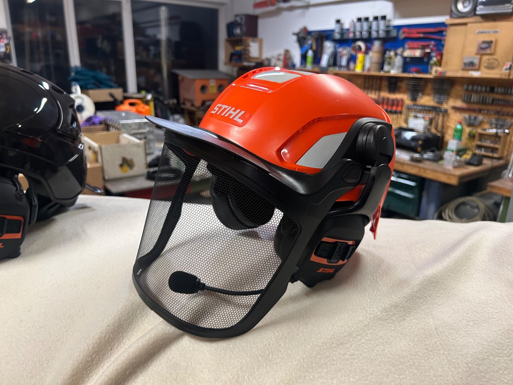 Stihl Seghe: Forsthelm STIHL ADVANCE X-Vent ProCOM – Nuovo e nell'imballaggio originale da Altdorf SH venduto da Rosebowl
