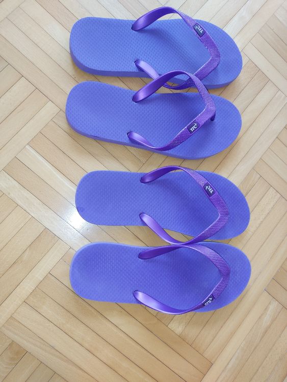 2 Paar / Lila Flip Flops / Badisssschue Grössen ca. 41 | Kaufen auf Ricardo