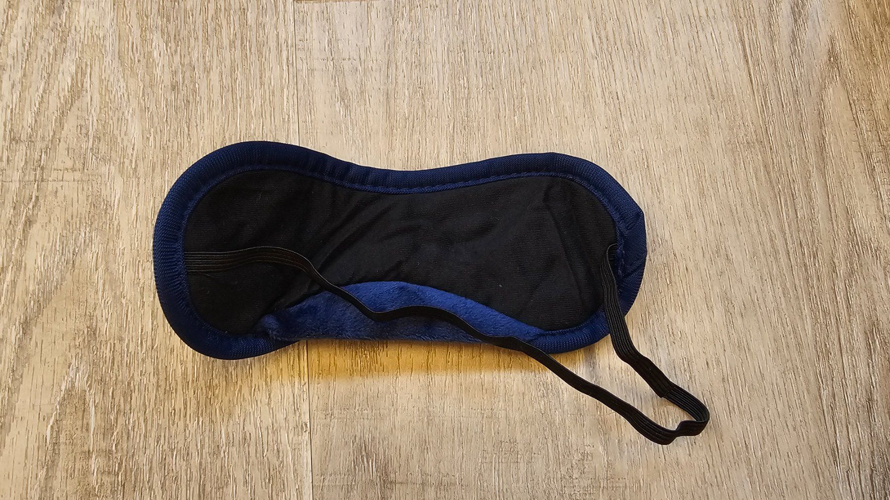 Cuscini: Aufblasbare Nackenkissen Set 2 Stk. – Usato da Cham venduto da cgroove 2