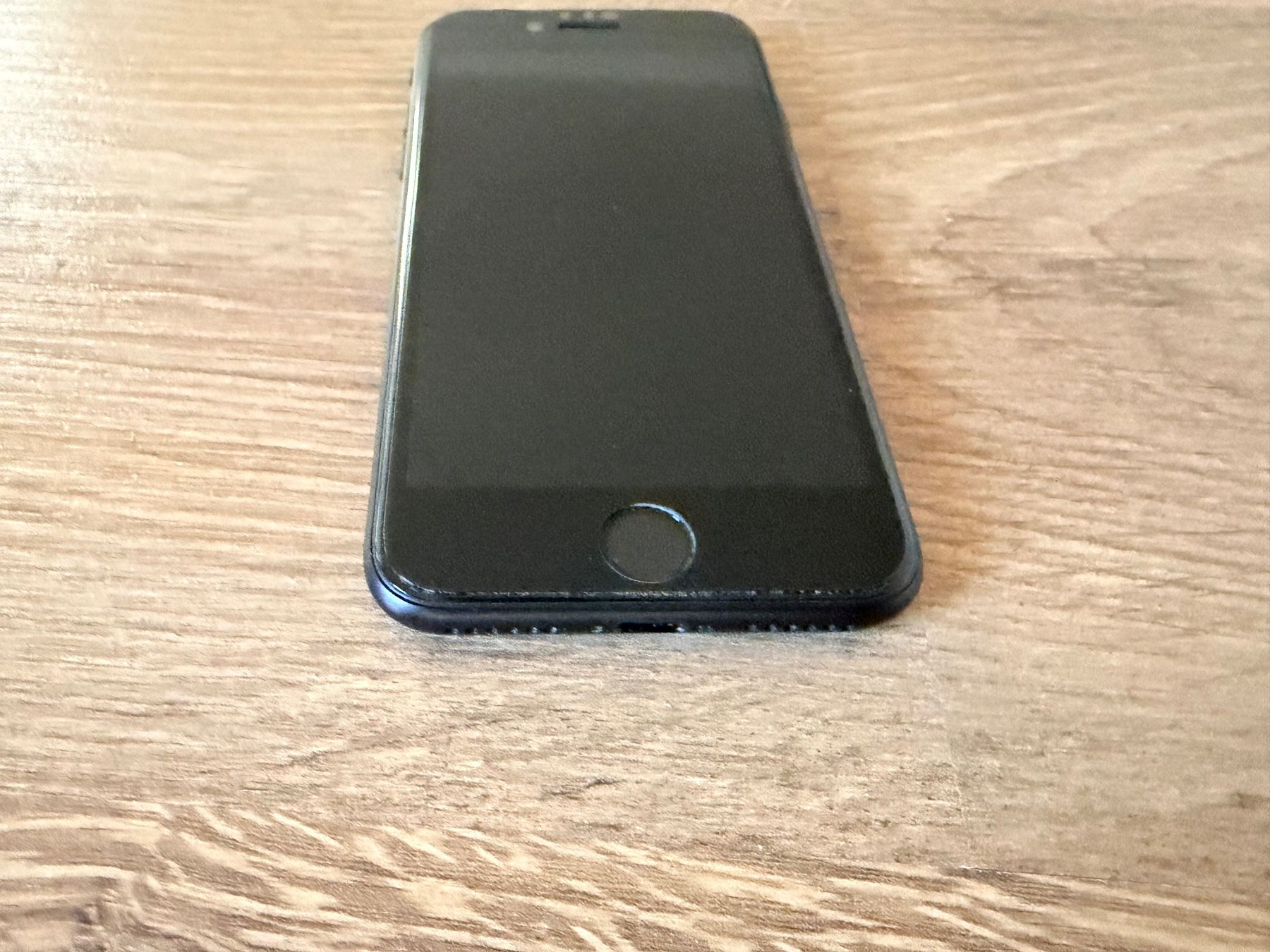Apple Telefoni cellulari / Smartphones: iPhone SE 2. Generation 64GB schwarz mit iOS 26.5 – Usato da Herisau venduto da Schoch22 2