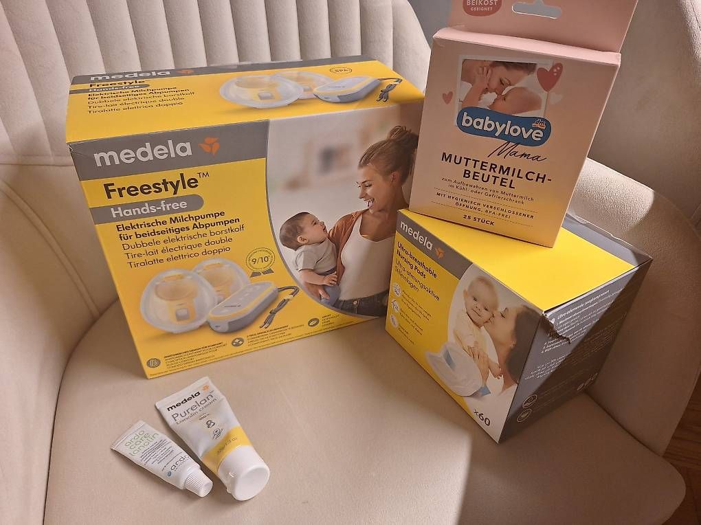 Accessori per l’allattamento: Medela Freestyle Handsfree Milchpumpe – Usato da Muri AG venduto da lpiro