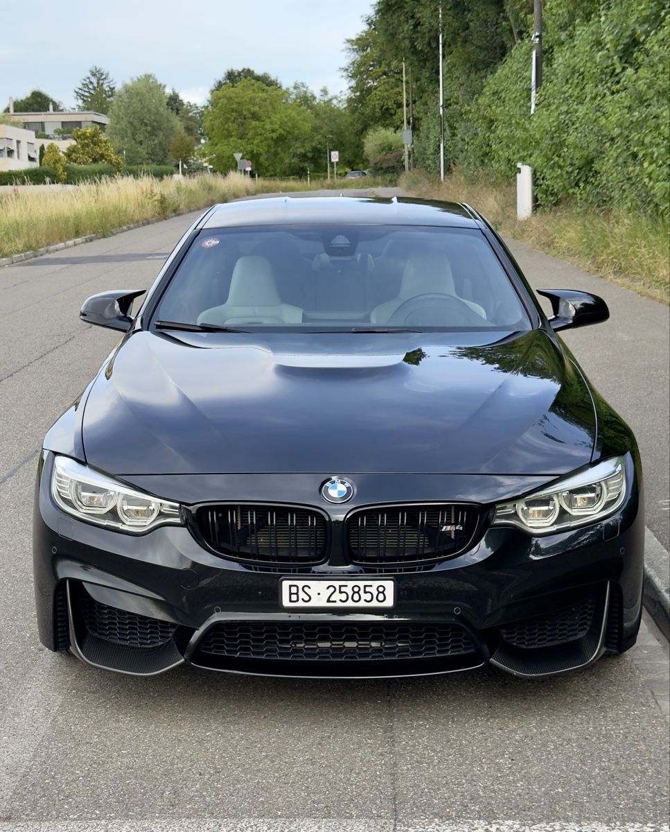 BMW Toutes les pièces auto: Bmw M4 Handschaltung  – D'occasion à Basel par mat_tt82