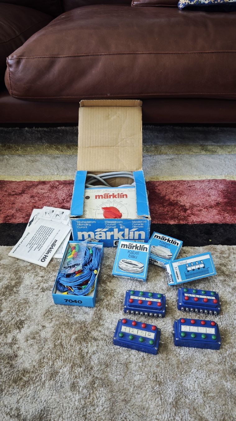 Märklin Modellini di ferrovie: Super Set MARKLIN & Accessories – Usato da Caslano venduto da Caslano-6987 2