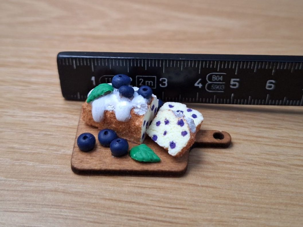 Puppenhäuser & -möbel: Cake mit Heidelbeeren, Handgemacht – Neu (gemäss Beschreibung) aus Zürich von HandmadeTinyFood 1