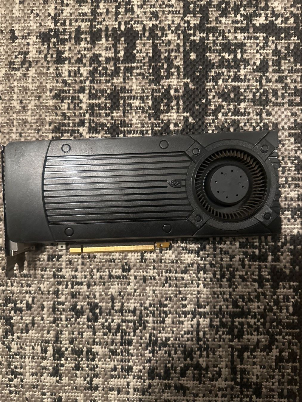 Schede grafiche: GeForce GTX670 2GB GDDR5 – Usato da Neerach venduto da Nummerschild16 2