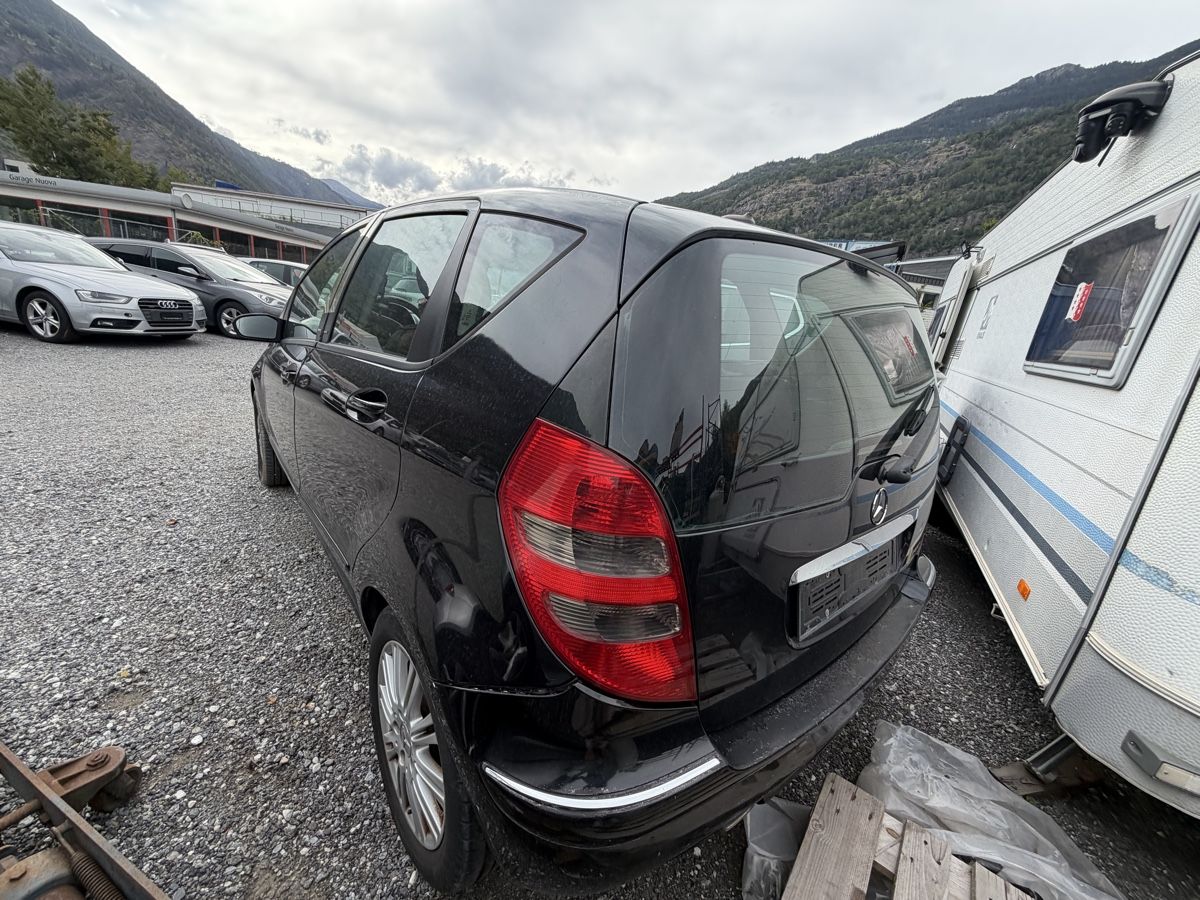 Mercedes-Benz Autos: Mercedes A170  – Defekt aus Glis von BM78 1