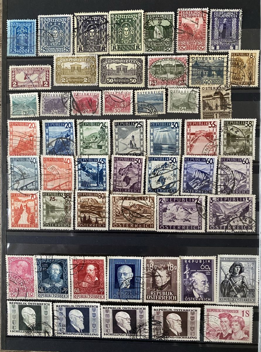 Alle Briefmarken: 127 timbres -  Autriche – Gebraucht aus Petit-Lancy von Solcarm 1